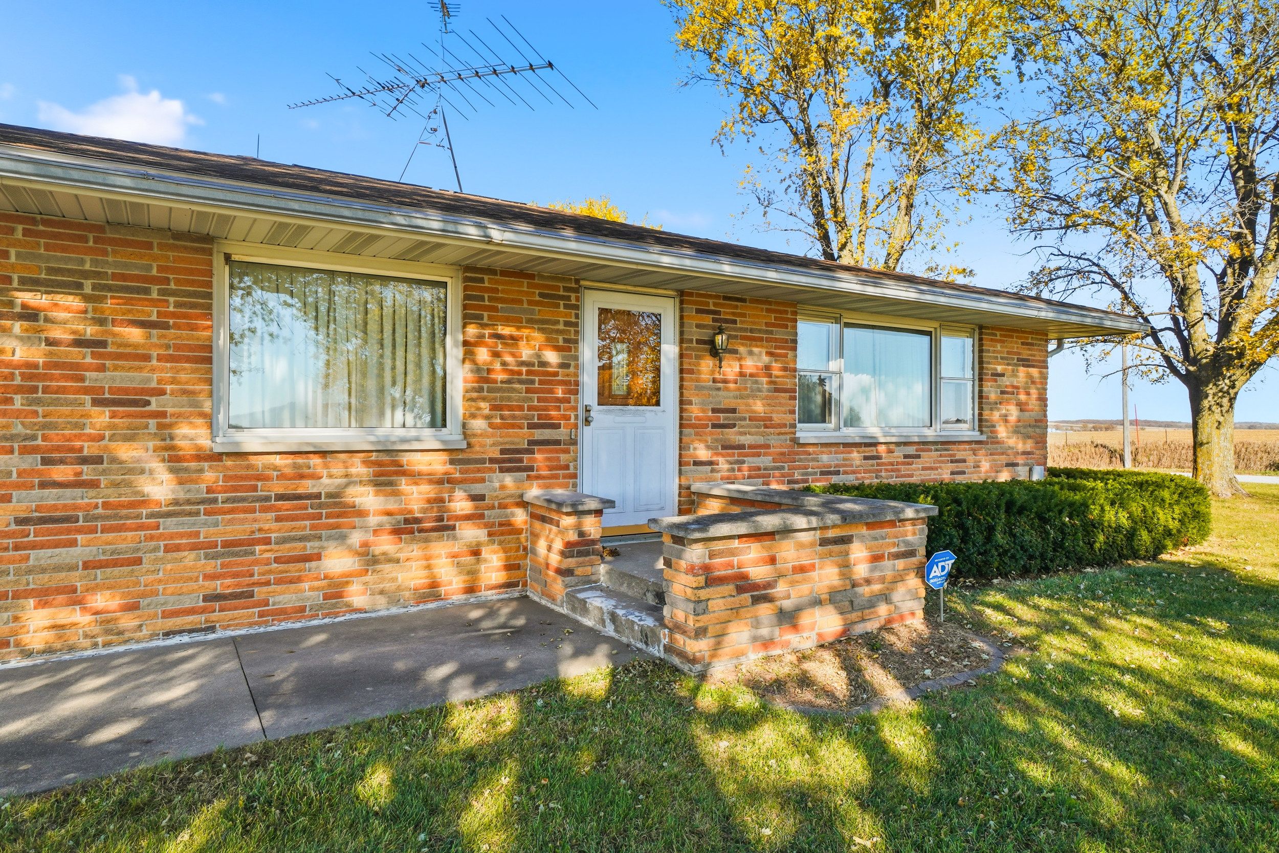 Listing Photo: 32_25871 200th ave-032